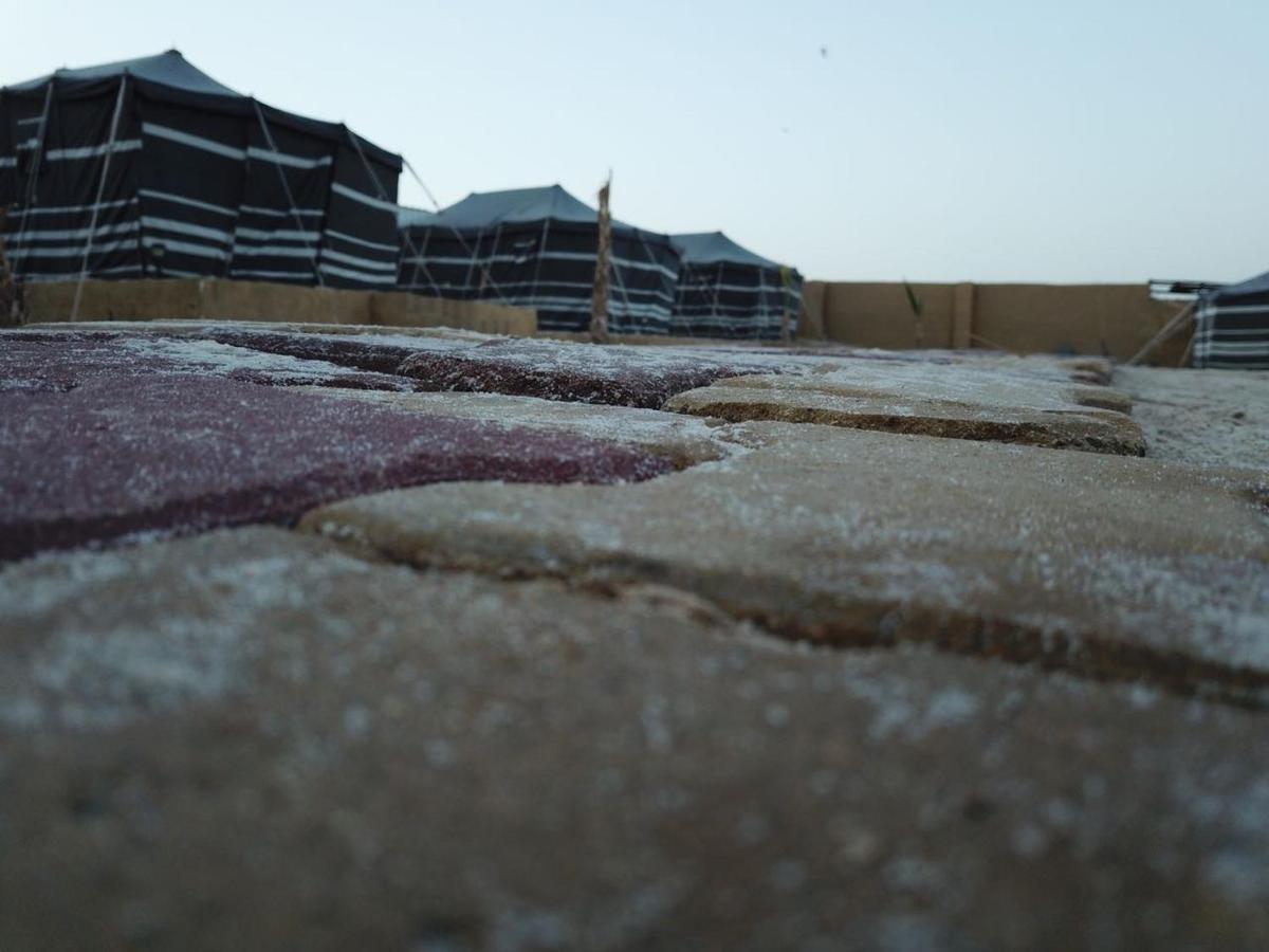 Royal Tours Permanent Camp Hotel Umm Lajj Exterior photo